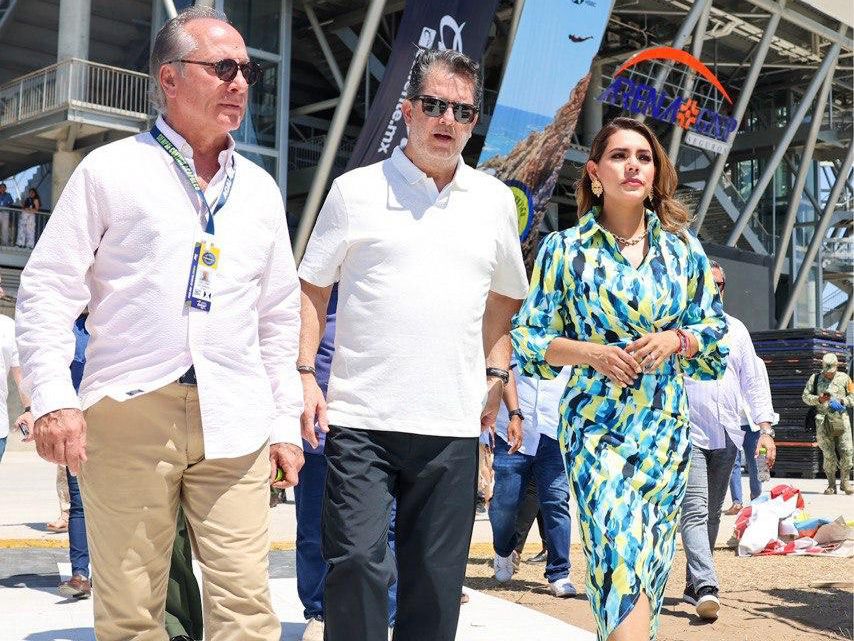Participa la gobernadora Evelyn Salgado en la reinauguración de la Arena GNP Participa la gobernadora Evelyn Salgado en la reinauguración de la Arena GNP