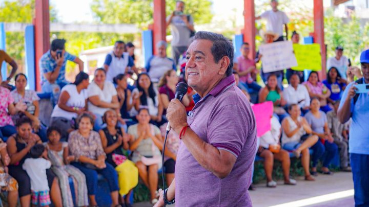 Importante lograr un sistema de salud universal en México, resalta Félix Salgado en Costa Grande
