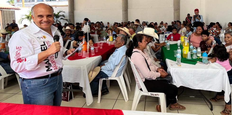 Vivir sin miedo, más medicamentos y menos pretextos; compromiso de Manuel Añorve en la zona norte de Guerrero Vivir sin miedo, más medicamentos y menos pretextos; compromiso de Manuel Añorve en la zona norte de Guerrero