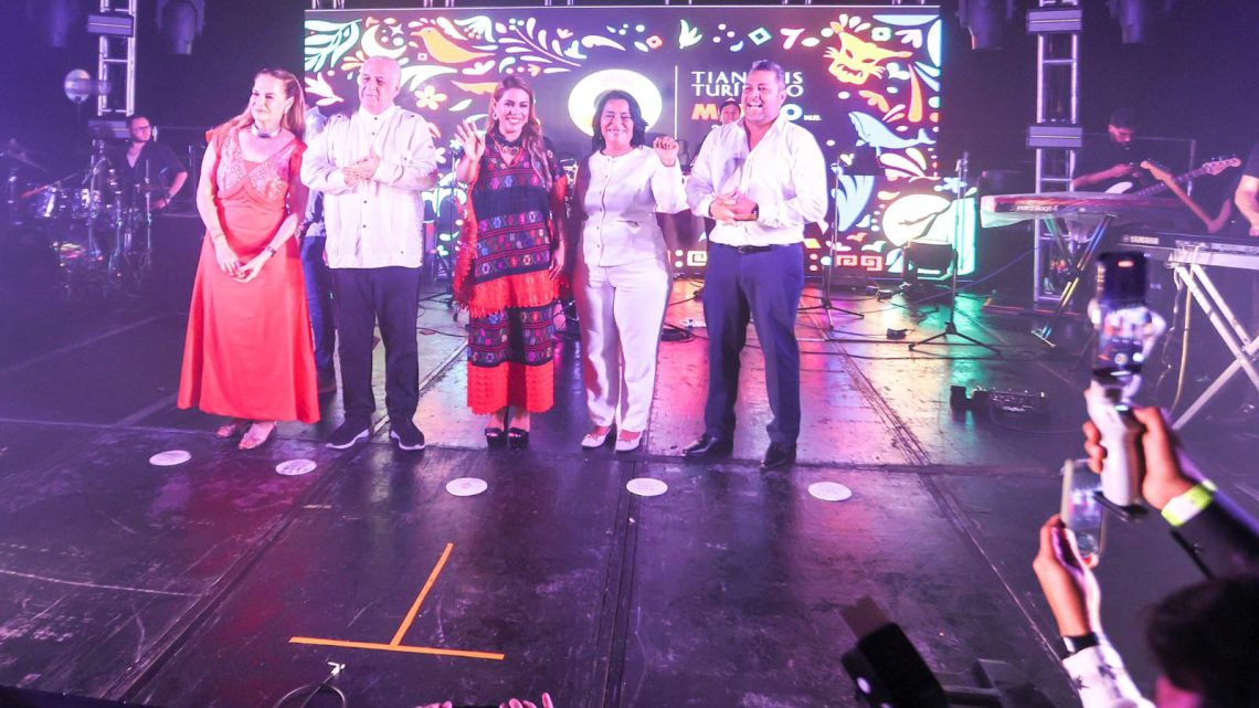 Hoy demostramos que Acapulco se mantiene firme y nunca pasará de moda: Evelyn Salgado Hoy demostramos que Acapulco se mantiene firme y nunca pasará de moda: Evelyn Salgado