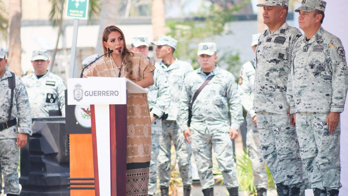 Asiste Evelyn Salgado a la Toma de posesión del nuevo comandante de la Guardia Nacional en Acapulco, Lucio Vergara Gómez Asiste Evelyn Salgado a la Toma de posesión del nuevo comandante de la Guardia Nacional en Acapulco, Lucio Vergara Gómez