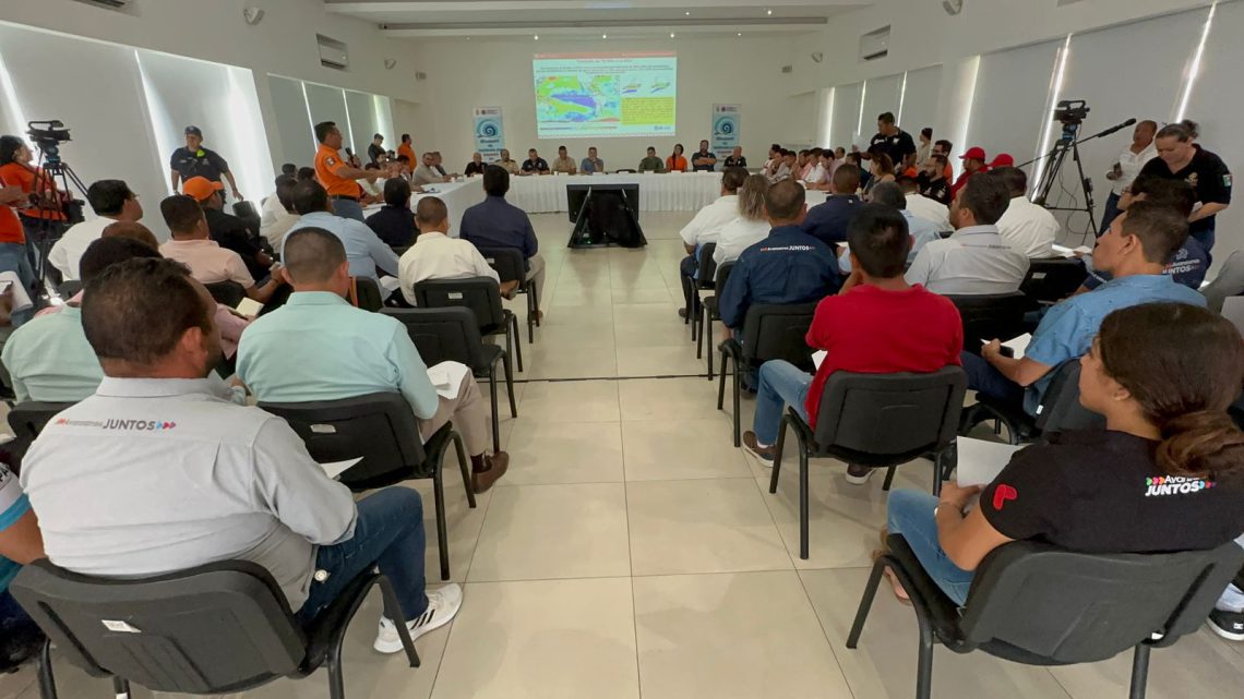 Realiza SGIRPCGro primer simulacro con hipótesis de impacto de huracán en Zihuatanejo Realiza SGIRPCGro primer simulacro con hipótesis de impacto de huracán en Zihuatanejo