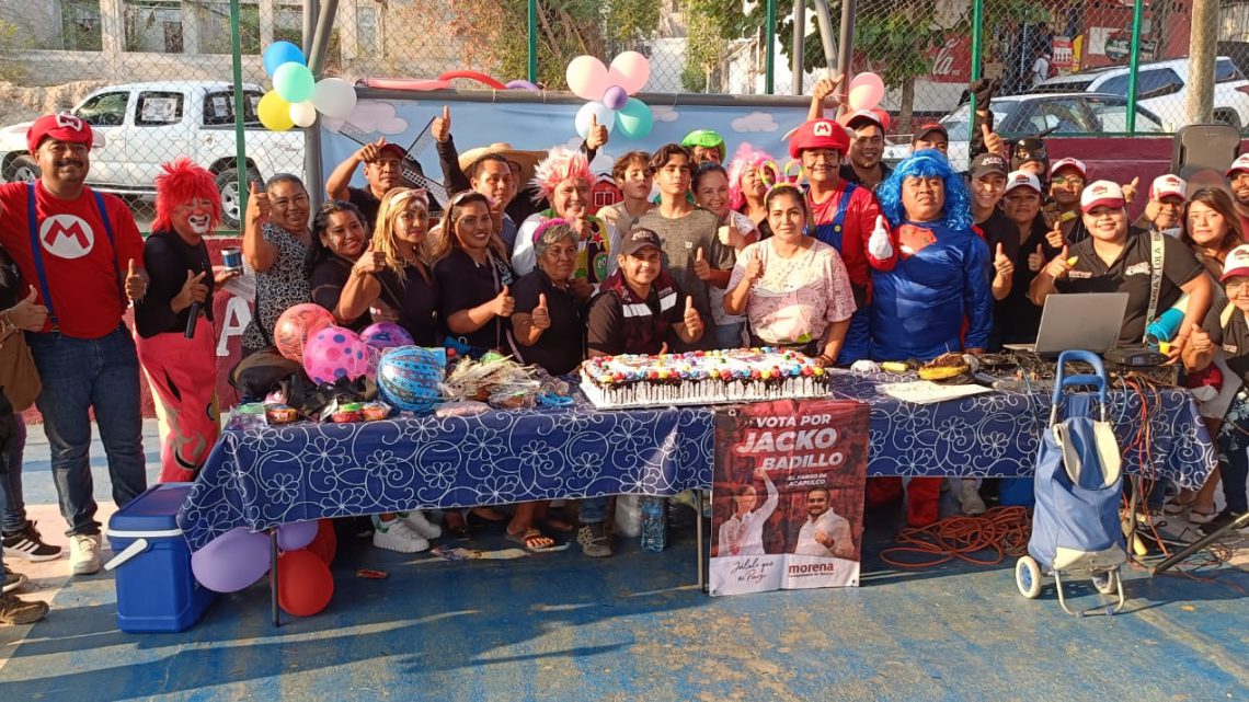 Extraordinaria convivencia de Jacko El Pargo Badillo con familias acapulqueñas Extraordinaria convivencia de Jacko El Pargo Badillo con familias acapulqueñas