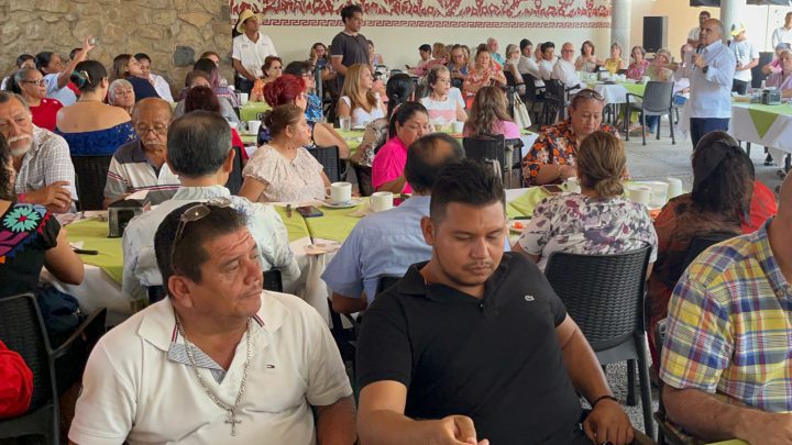 Se reúnen Manuel Añorve y Carlos Granda con empresarios y sociedad civil de Acapulco