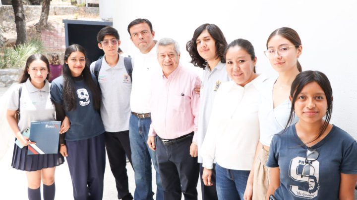 Entregan Becas Verano Investigación 2024 a 503 estudiantes de la UAGro: SEG