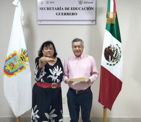 Titular de la SEG toma protesta a la nueva delegada en la Región Norte