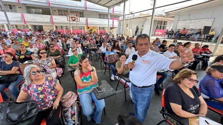 PAAEB ya puede proponer a un familiar directo para ocupar su plaza: Silvano Palacios Salgado