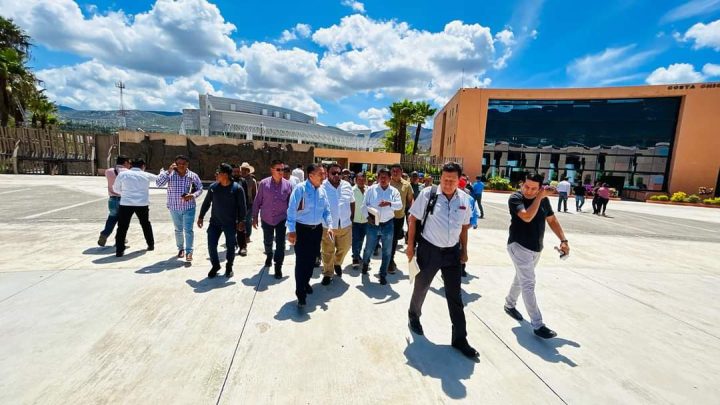 Atiende gobierno del estado a pobladores del Alto Balsas