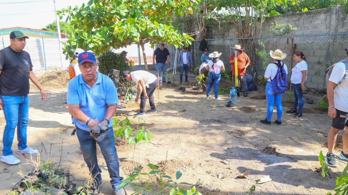 Gobierno del Estado refuerza acciones en Acapulco para fomentar la participación ciudadana e inhibir la violencia Gobierno del Estado refuerza acciones en Acapulco para fomentar la participación ciudadana e inhibir la violencia