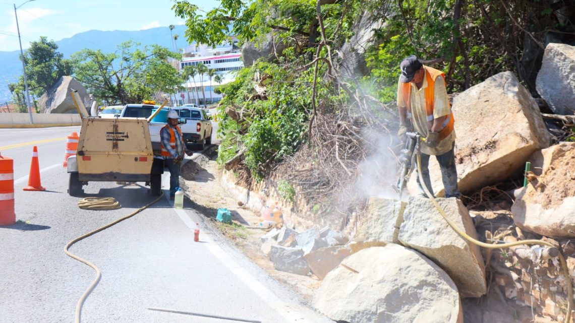 Atiende el gobierno de Evelyn Salgado la rehabilitación y mantenimiento de la Avenida Escénica de Acapulco Atiende el gobierno de Evelyn Salgado la rehabilitación y mantenimiento de la Avenida Escénica de Acapulco