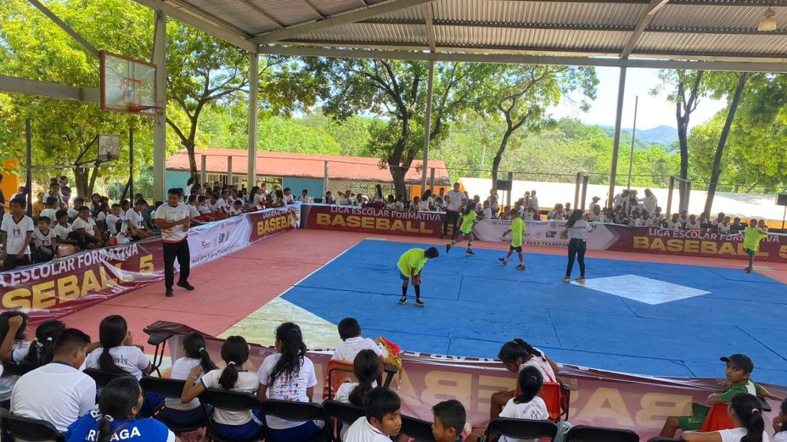 Guerrero implementa la primer Liga Escolar Formativa de Baseball 5 a nivel nacional Guerrero implementa la primer Liga Escolar Formativa de Baseball 5 a nivel nacional