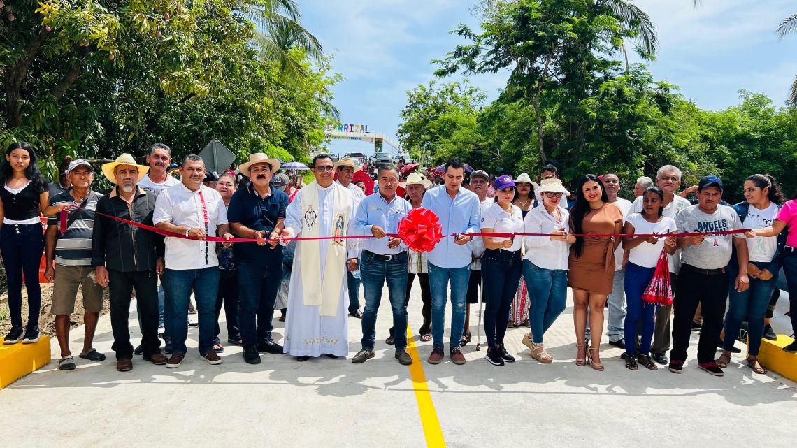 Inaugura CICAEG obra de rehabilitación de acceso carretero en Tecpan de Galeana Inaugura CICAEG obra de rehabilitación de acceso carretero en Tecpan de Galeana