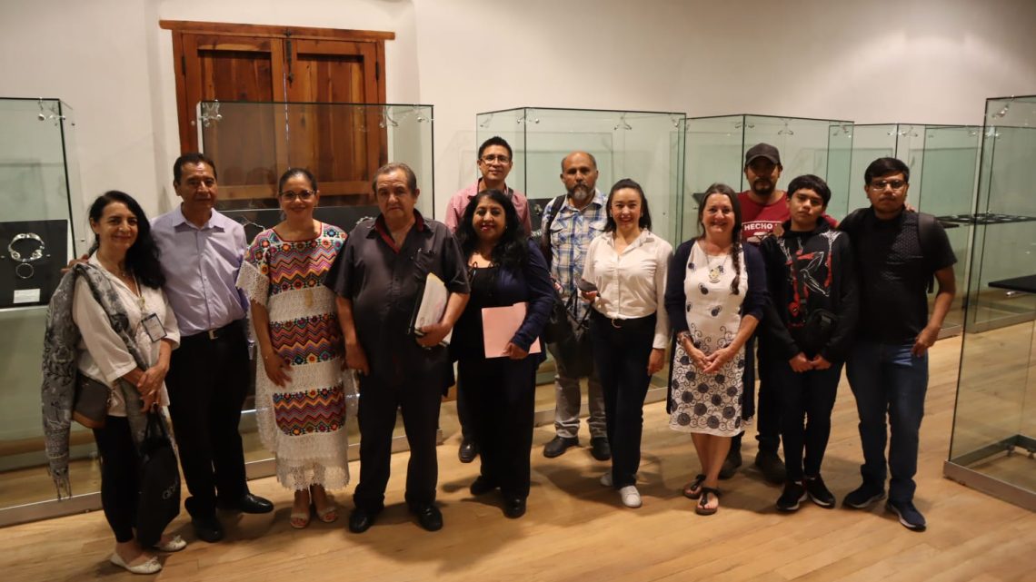 Premian a ganadores del concurso Local de Joyería 90 Día del Platero Premian a ganadores del concurso Local de Joyería 90 Día del Platero
