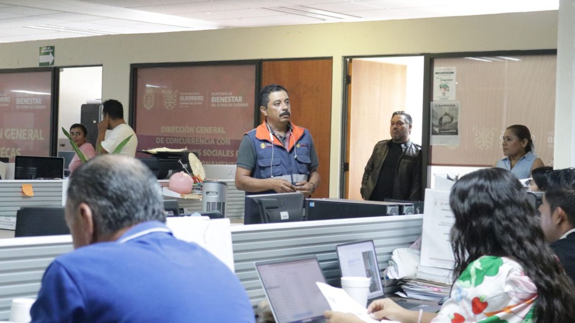 La gobernadora Evelyn Salgado fomenta la cultura de prevención de riesgos entre las y los servidores públicos La gobernadora Evelyn Salgado fomenta la cultura de prevención de riesgos entre las y los servidores públicos