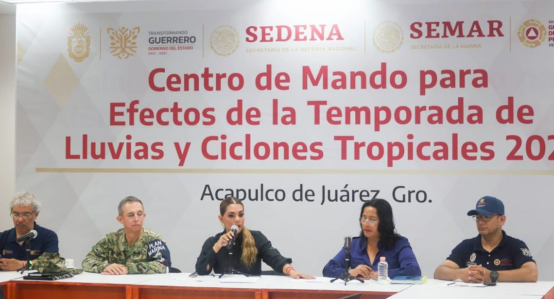 Llama la gobernadora Evelyn Salgado a extremar precauciones ante la persistencia de lluvias de moderadas a muy fuertes en el estado por “John” Llama la gobernadora Evelyn Salgado a extremar precauciones ante la persistencia de lluvias de moderadas a muy fuertes en el estado por “John”