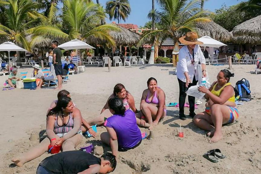 Acapulco sigue brillando, con grandes espectáculos, se vislumbra un buen cierre de año, resultado de la promoción turística Acapulco sigue brillando, con grandes espectáculos, se vislumbra un buen cierre de año, resultado de la promoción turística