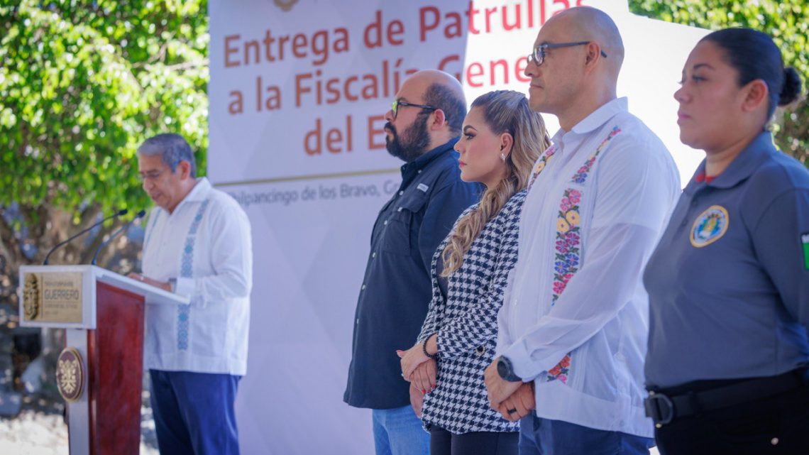 En Guerrero se fortalece la investigación criminal para inhibir los delitos con entrega de patrullas a la FGE: Evelyn Salgado