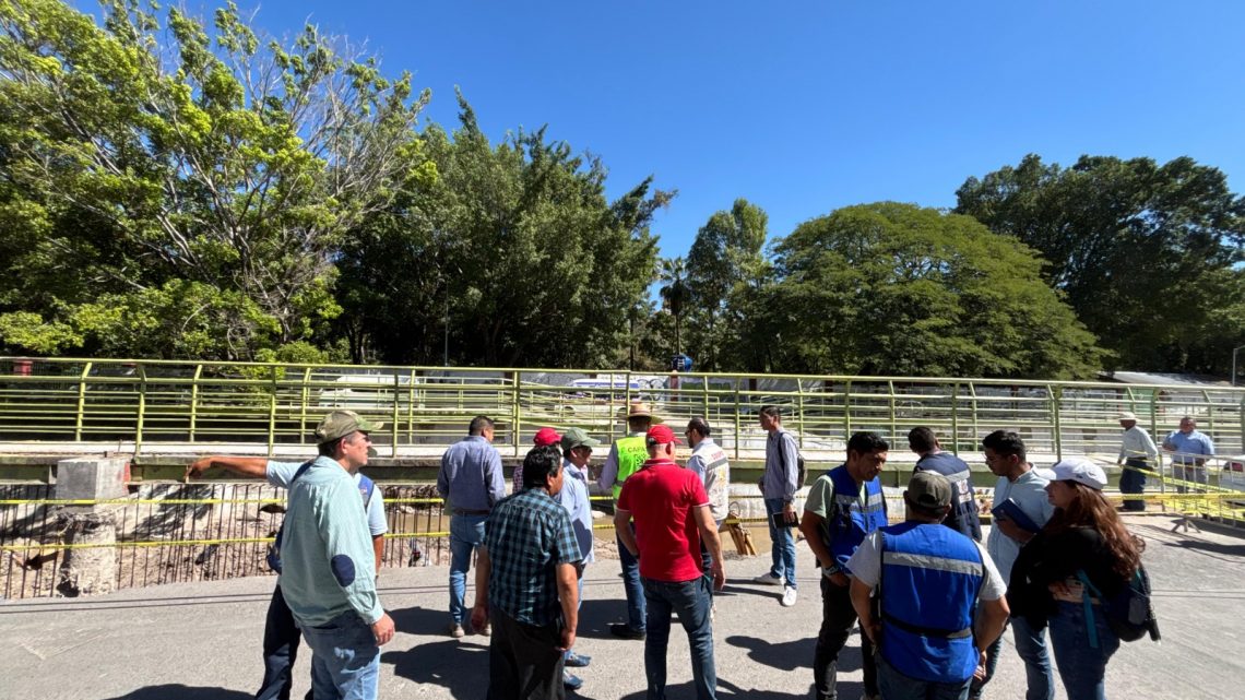 Gobierno de Guerrero continúa la rehabilitación del encauzamiento del Rio Huacapa Gobierno de Guerrero continúa la rehabilitación del encauzamiento del Rio Huacapa