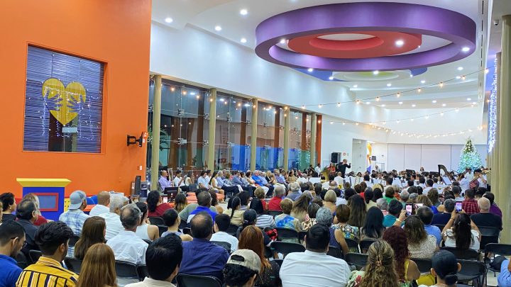 Niñas, niños y adolescentes del CRIT Guerrero, disfrutaron del Concierto Navideño de la Orquesta Filarmónica de Acapulco