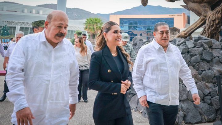 Va Evelyn Salgado en 2025 por más obras de desarrollo, paz y bienestar para Guerrero