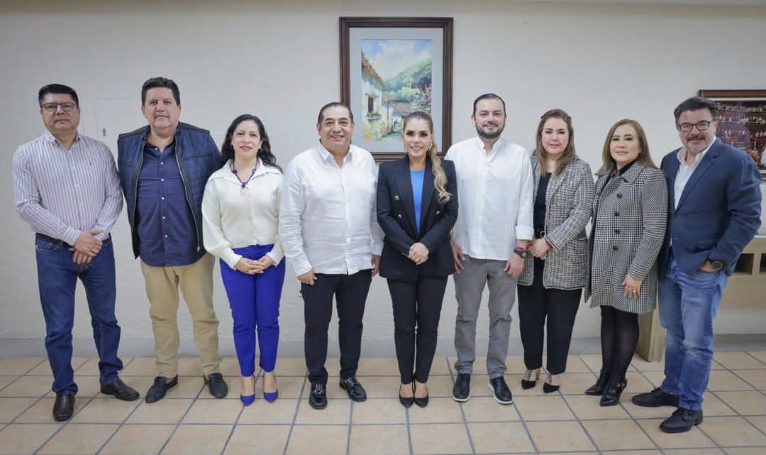 Gobernadora Evelyn Salgado refuerza colaboración y respeto institucional con el Congreso del Estado Gobernadora Evelyn Salgado refuerza colaboración y respeto institucional con el Congreso del Estado