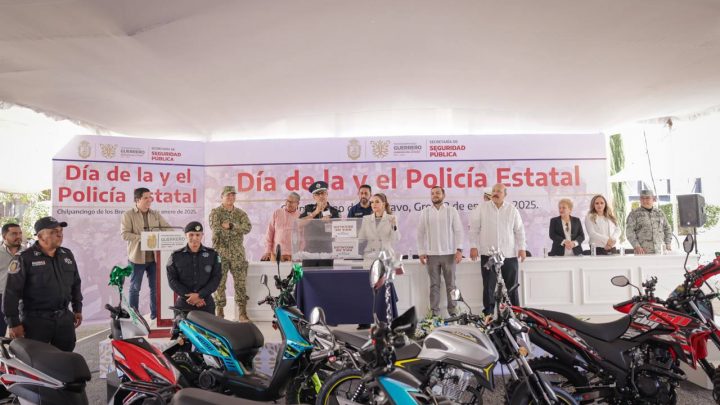 Celebra gobernadora Evelyn Salgado Pineda el Día de la y el Policía Estatal con incentivos y reconocimientos