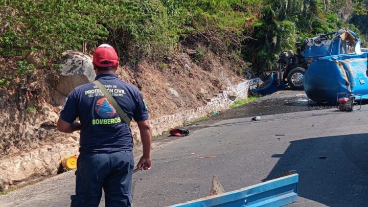 Autoridades estatales atienden incidente en la Escénica