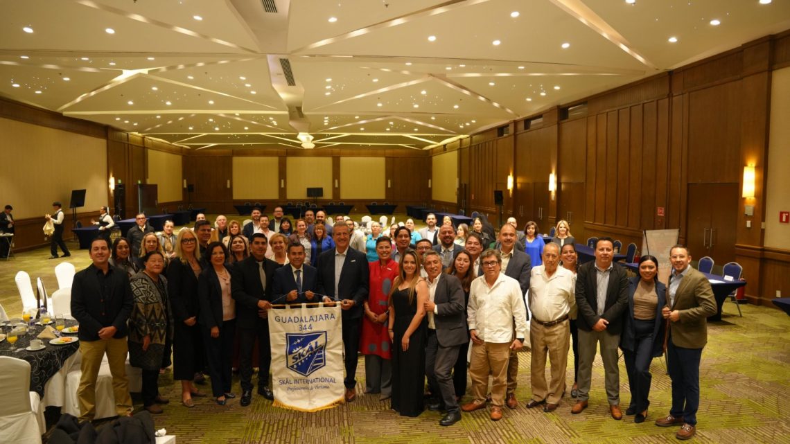 Va Gobierno de Acapulco con empresarios por incremento de turismo jalisciense Va Gobierno de Acapulco con empresarios por incremento de turismo jalisciense