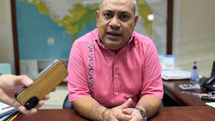 Repara CAPAMA fuga de agua potable en el acueducto de Lomas de Chapultepec