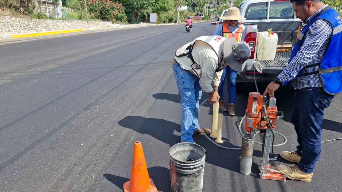 Los trabajos de la avenida Escénica se supervisan de manera constante para entregar una vía moderna y funcional por el gobierno estado Los trabajos de la avenida Escénica se supervisan de manera constante para entregar una vía moderna y funcional por el gobierno estado
