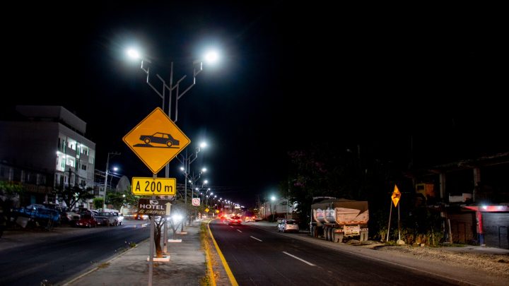 En el Año de las Obras, gobierno de Guerrero avanza con trabajos de modernización y alumbrado público en Chilpancingo