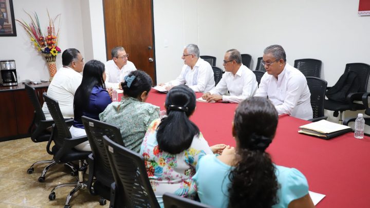 Gobernadora Evelyn Salgado consolida administración pública más eficiente y moderna.