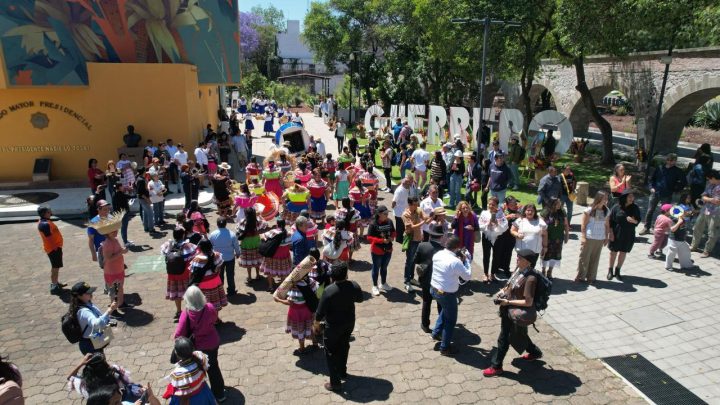 La rica gastronomía guerrerense y sus danzas presentes en el complejo cultural Los Pinos de la CDMX