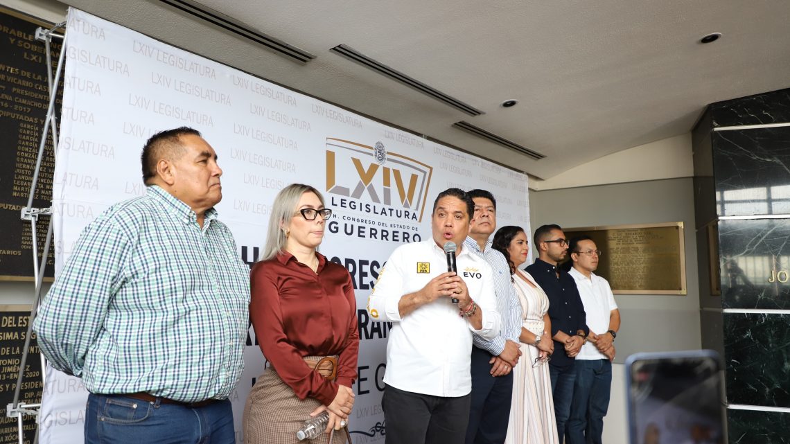 Gestiona PRD ante el Gobierno Federal la Tarjeta Residente – Viajero Frecuente para la Autopista del Sol, informa Evodio Velázquez Gestiona PRD ante el Gobierno Federal la Tarjeta Residente – Viajero Frecuente para la Autopista del Sol, informa Evodio Velázquez