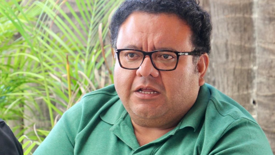 Gobierno de Guerrero brinda atención y acompañamiento luego de la agresión a Marco Antonio Suástegui Gobierno de Guerrero brinda atención y acompañamiento luego de la agresión a Marco Antonio Suástegui