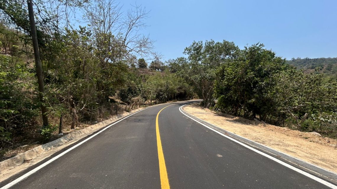 El gobierno de Guerrero continúa transformando la infraestructura carretera El gobierno de Guerrero continúa transformando la infraestructura carretera