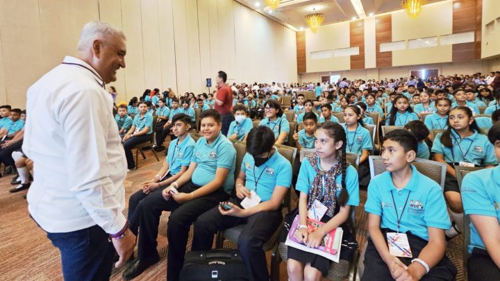 Más de 200 estudiantes participaron en la Olimpiada del Conocimiento Infantil 2025