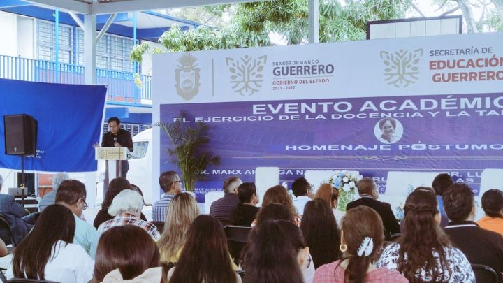 Promueve Evelyn Salgado espacios académicos para enriquecer el trabajo del magisterio