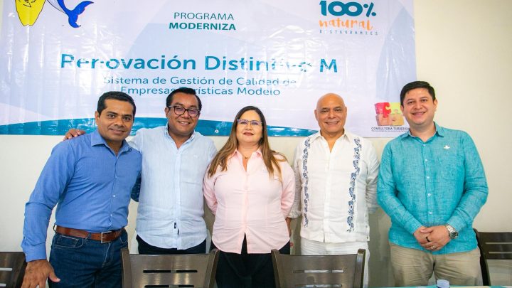 El Gobierno de Guerrero reconoce la profesionalización y calidad en los servicios de los restaurantes 100% Natural y La Barra 520.