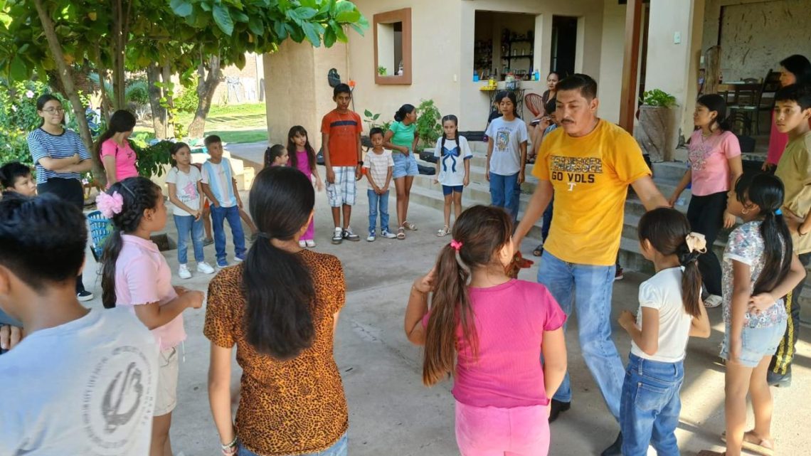 Inician Cursos de Verano Cultural 2025 en Ajuchitlán del Progreso, en la Tierra Caliente