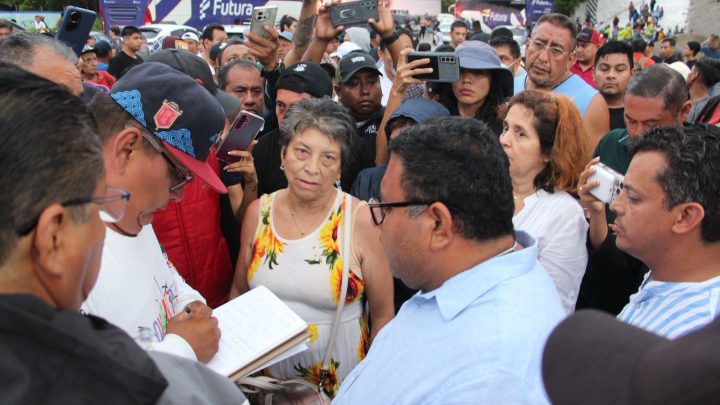 Liberan Autopista del Sol tras acuerdos entre comisarios de El Ocotito y gobierno estatal