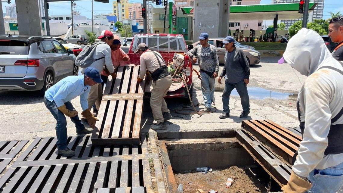 Avanza mantenimiento urbano en Acapulco con trabajos en zonas prioritarias