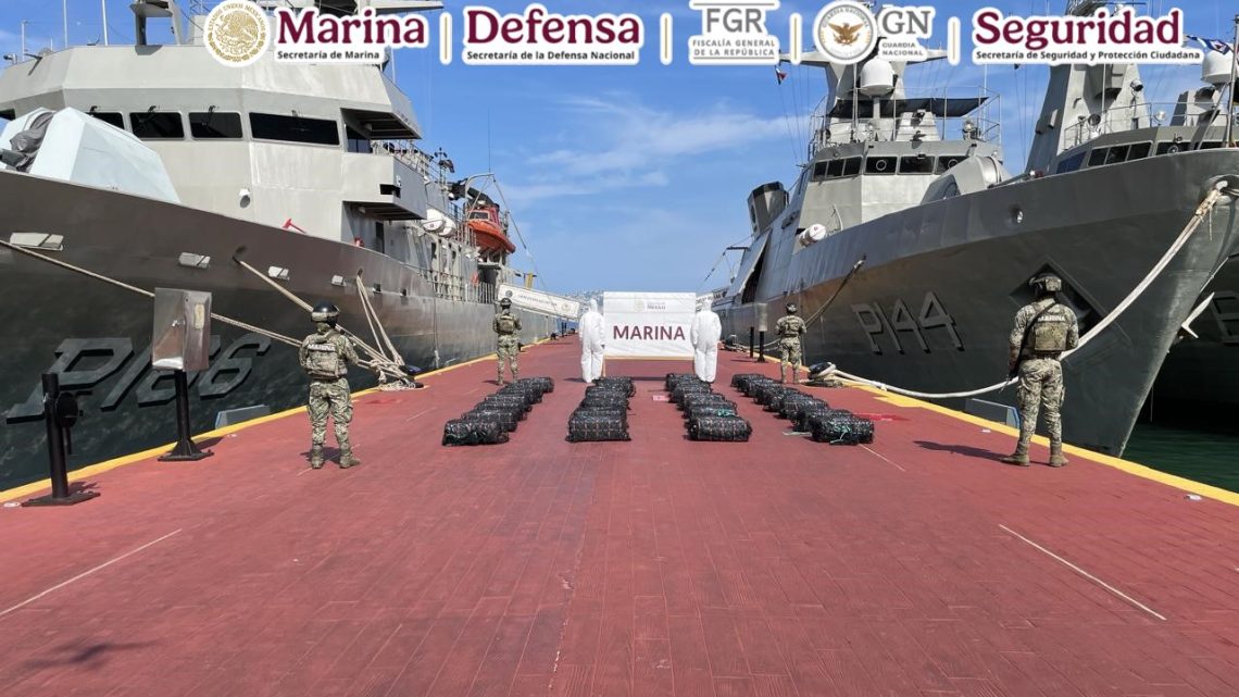 EN UNA OPERACIÓN EN LA MAR, ASEGURAN MÁS DE MEDIA TONELADA DE COCAÍNA EN COSTAS DE GUERRERO