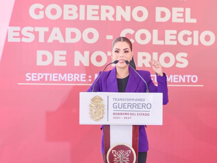 Evelyn Salgado impulsa cruzada por la certeza jurídica y unión familiar