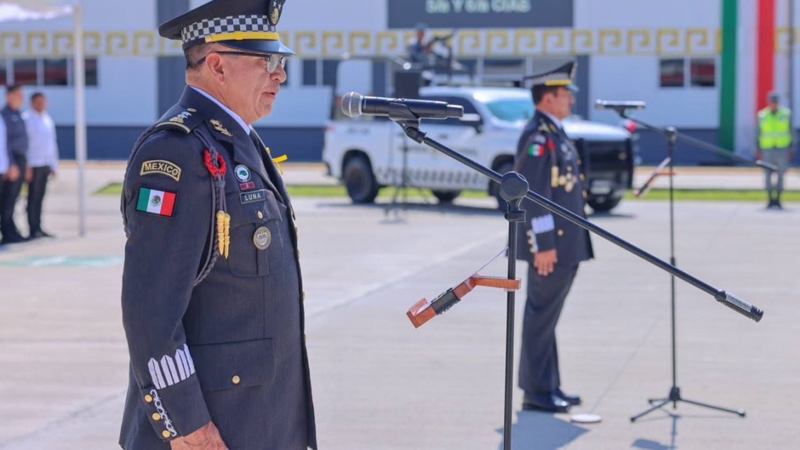Asiste Evelyn Salgado Pineda a la Toma de Posesión de Agustín Reyna Mendoza, como nuevo comandante del Mando Especial de la Guardia Nacional en Acapulco
