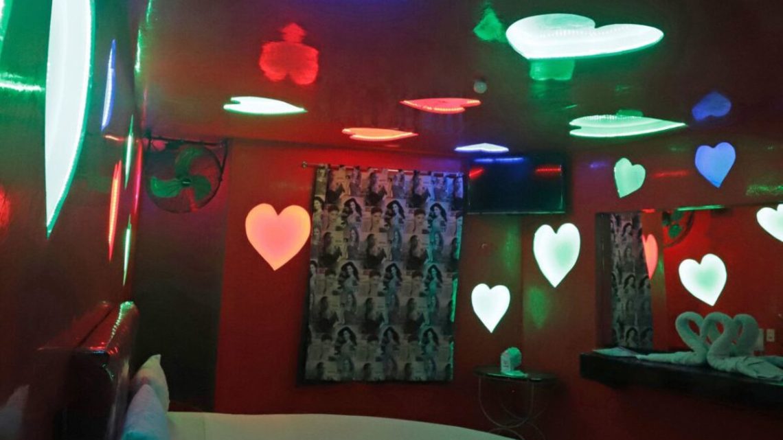 Moteles de Acapulco registran ocupación total durante la noche del 14 de febrero