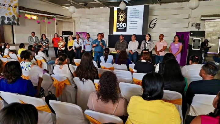 Pide Evodio al gobierno estatal “poner sus barbas a remojar” y solicitar a Sheinbaum un plan similar al de Michoacán