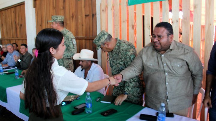 Gobierno de Guerrero y comités de seguridad sin armas de la Sierra fortalecen ruta de paz y coordinación regional