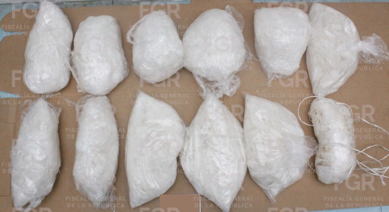 FGR logra sentencia de más de 8 años de prisión por transporte de metanfetamina en Guerrero