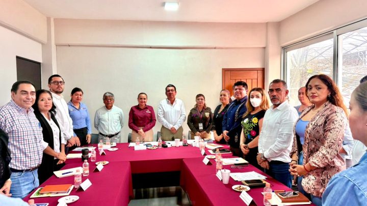 Fortalece el gobierno del Estado programas de apoyo a migrantes guerrerenses